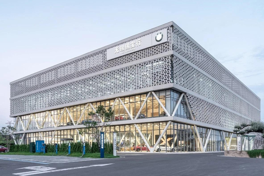 Kommercielle og boligfaciliteter